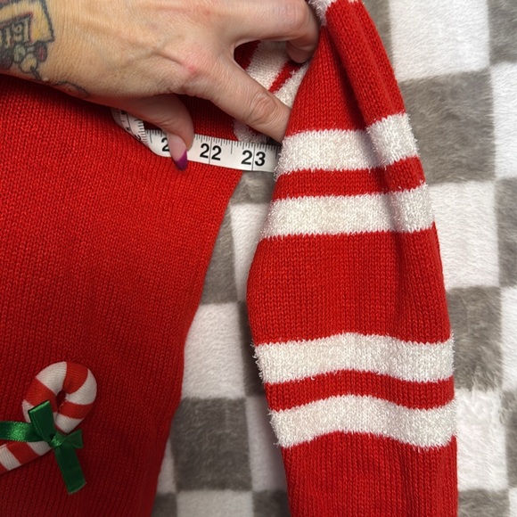 No comment NYLA medium Christmas, candy, cane cardigan, red white striped - Picture 12 of 12